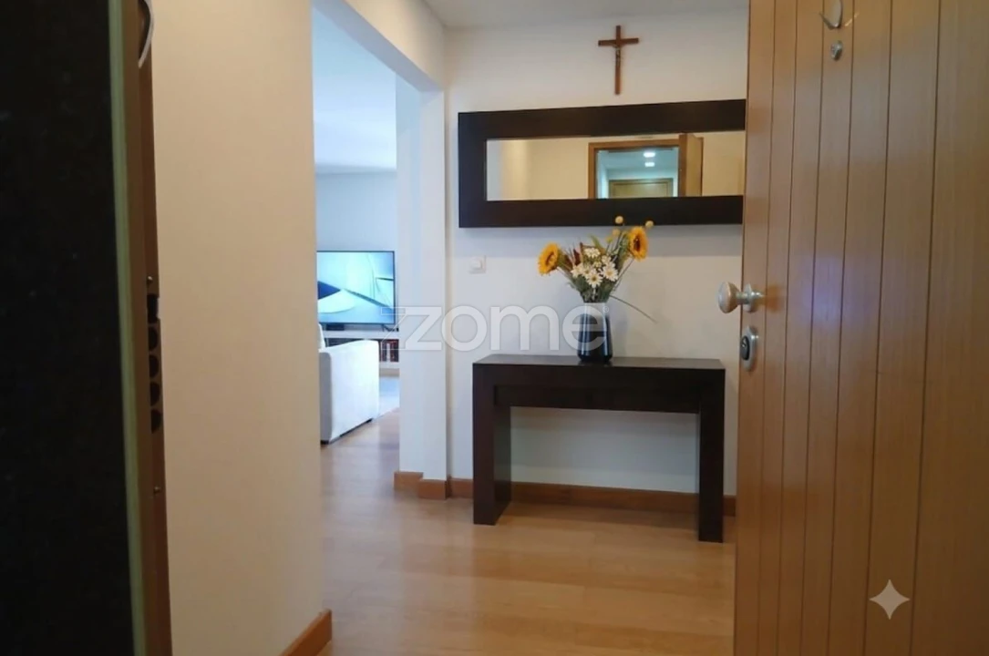 Apartamento T3 para Venda em Águas Livres Foto 5