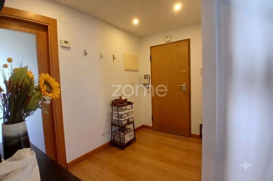 Apartamento T3 para Venda em Águas Livres Foto 6