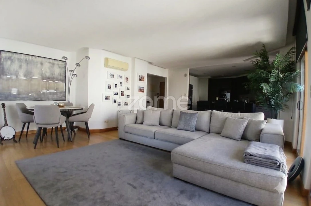 Apartamento T3 para Venda em Águas Livres Foto 9