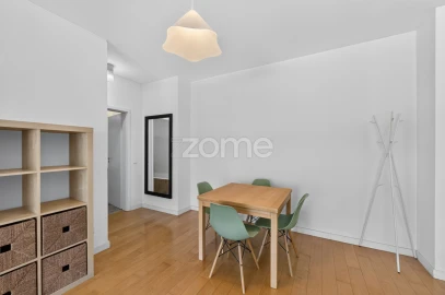 Apartamento T1 para Arrendamento em Parque das Nações
