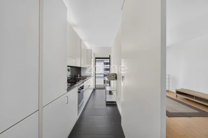 Apartamento T1 para Arrendamento em Parque das Nações