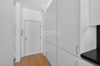 Apartamento T1 para Arrendamento em Parque das Nações
