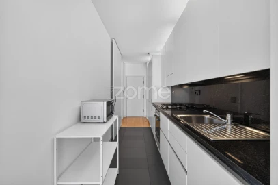Apartamento T1 para Arrendamento em Parque das Nações