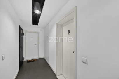 Apartamento T1 para Arrendamento em Parque das Nações