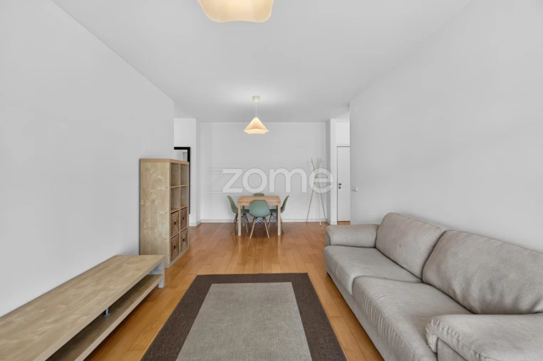 Apartamento T1 para Arrendamento em Parque das Nações Foto 12