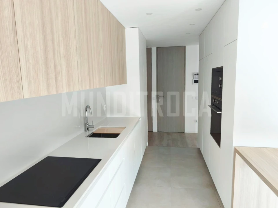 Apartamento T3 para Venda em Ferreiros e Gondizalves Foto 4