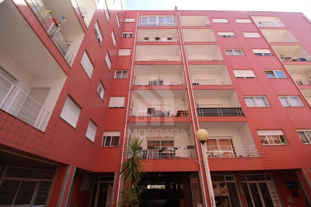 Apartamento T2 para Venda em São Vitor (Braga) Foto 17