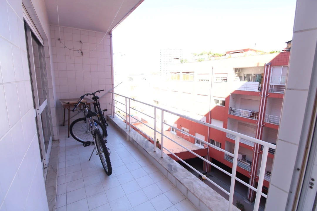 Apartamento T2 para Venda em São Vitor (Braga) Foto 32