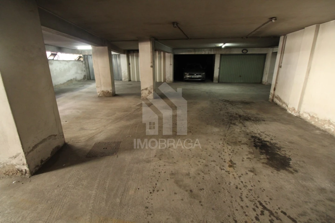 Apartamento T2 para Venda em São Vitor (Braga) Foto 36