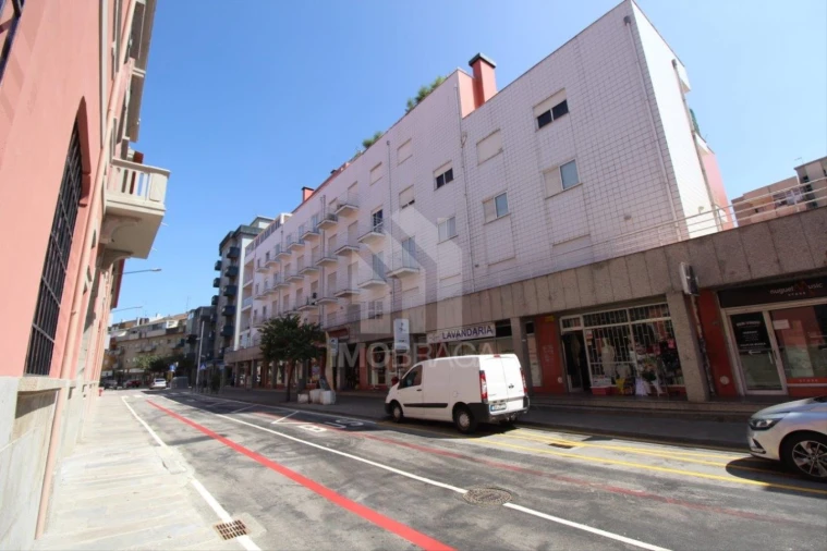 Apartamento T2 para Venda em São Vitor (Braga) Foto 3