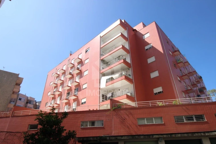 Apartamento T2 para Venda em São Vitor (Braga) Foto 12