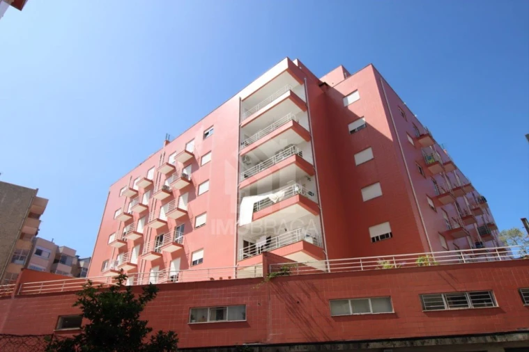 Apartamento T2 para Venda em São Vitor (Braga) Foto 14