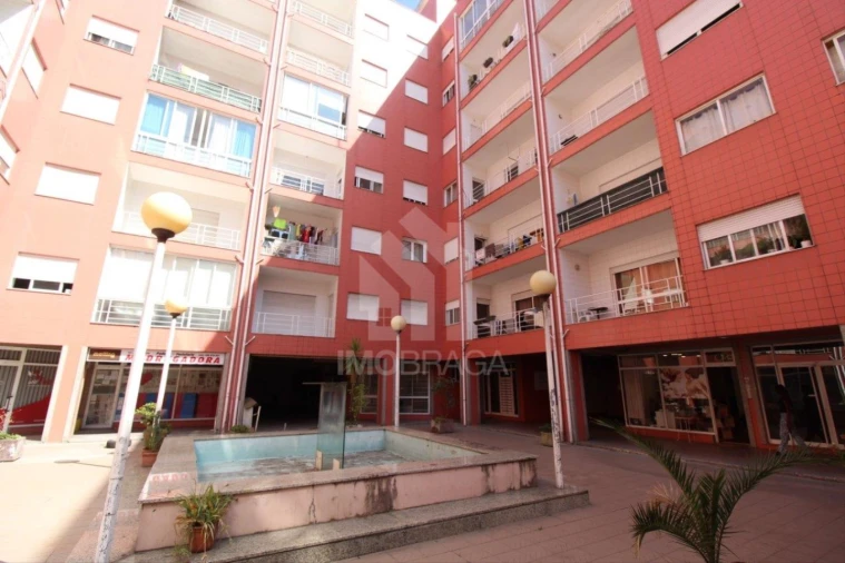Apartamento T2 para Venda em São Vitor (Braga) Foto 19