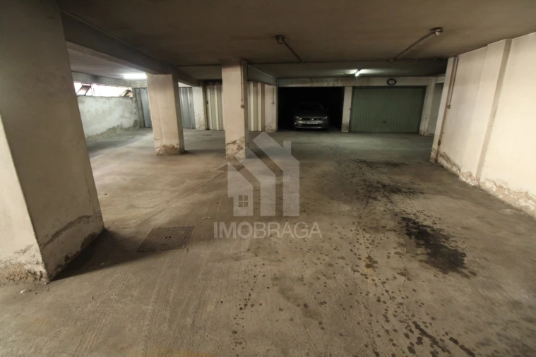 Apartamento T2 para Venda em São Vitor (Braga) Foto 36