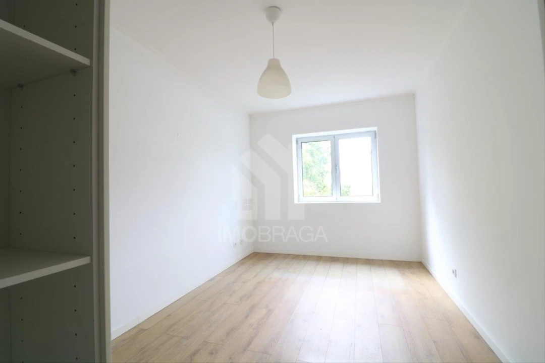 Apartamento T3 para Venda em São Vitor (Braga) Foto 17