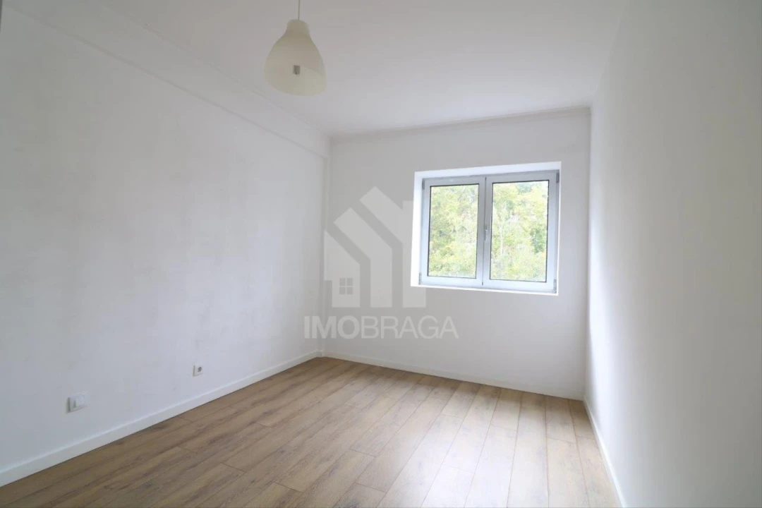 Apartamento T3 para Venda em São Vitor (Braga) Foto 24