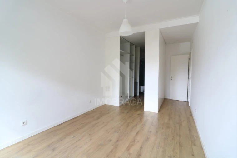 Apartamento T3 para Venda em São Vitor (Braga) Foto 13