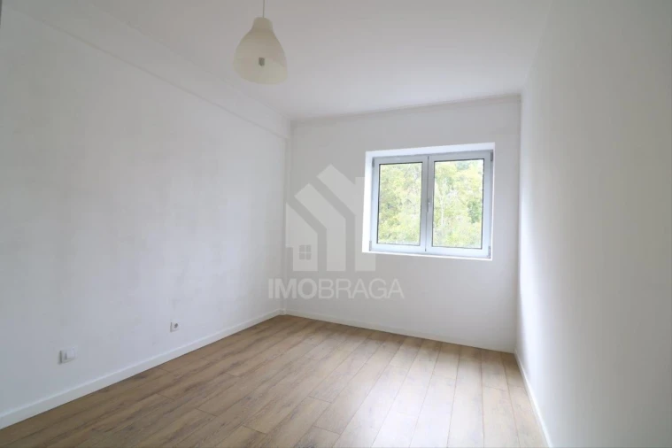 Apartamento T3 para Venda em São Vitor (Braga) Foto 24