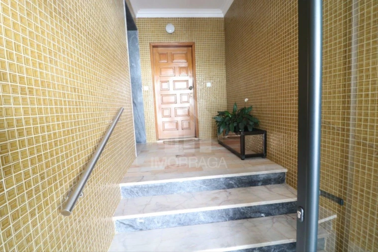 Apartamento T3 para Venda em São Vitor (Braga) Foto 27