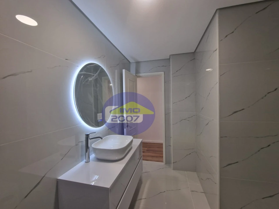 Apartamento T3 para Venda em Canedo, Vale e Vila Maior Foto 27