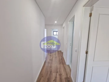 Apartamento T3 para Venda em Canedo, Vale e Vila Maior