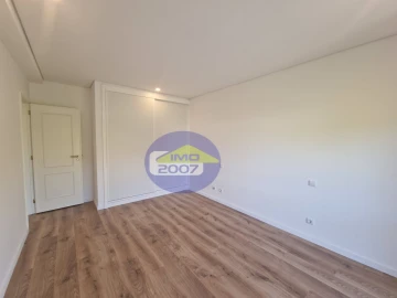 Apartamento T3 para Venda em Canedo, Vale e Vila Maior