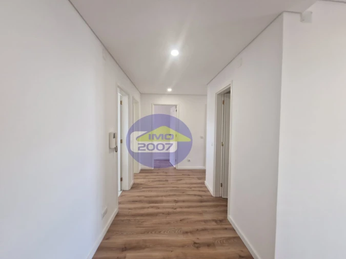 Apartamento T3 para Venda em Canedo, Vale e Vila Maior Foto 33