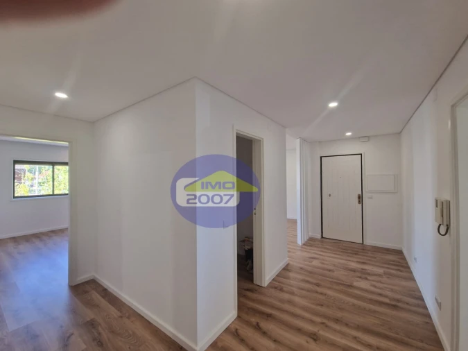 Apartamento T3 para Venda em Canedo, Vale e Vila Maior Foto 55