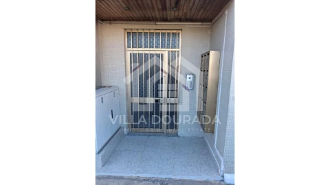 Apartamento T3 para Venda em Baguim do Monte (Rio Tinto)