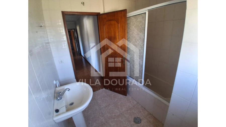 Apartamento T3 para Venda em Baguim do Monte (Rio Tinto) Foto 22