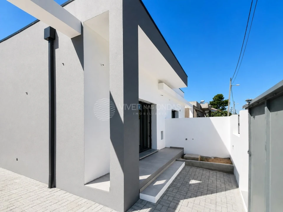 Moradia T2 para Venda em Fernao Ferro Foto 17