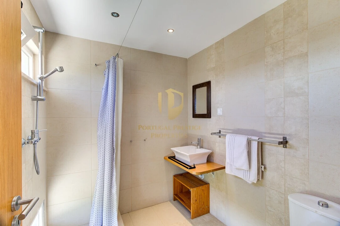 Moradia T4 para Venda em Conceição e Cabanas de Tavira Foto 13