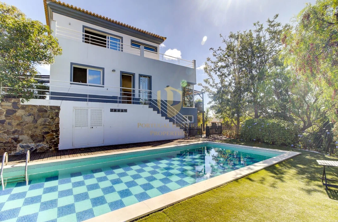 Moradia T4 para Venda em Conceição e Cabanas de Tavira Foto 1
