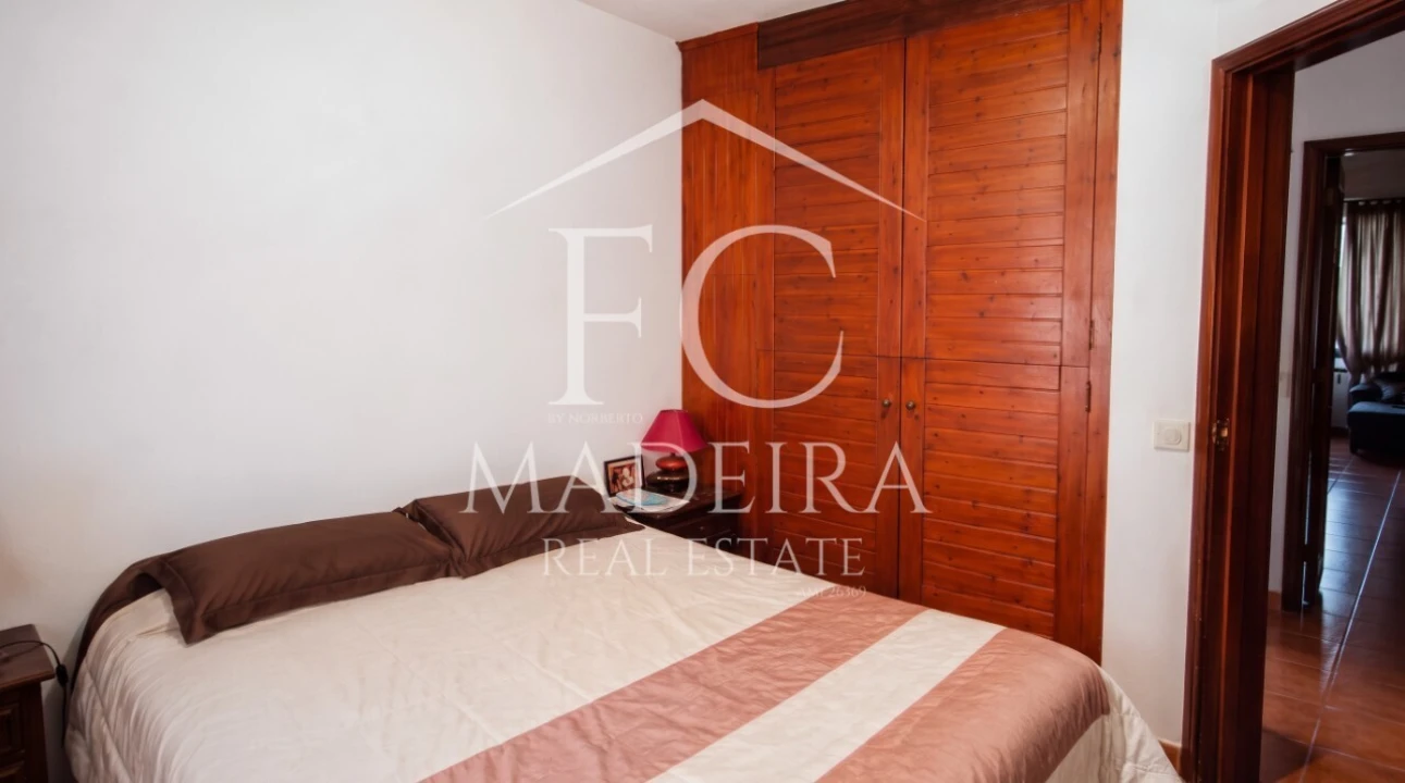Moradia T5 para Venda em Santa Cruz Foto 10