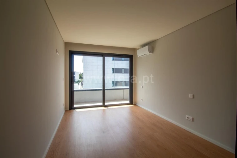 Apartamento T2 para Venda em Canidelo Foto 12
