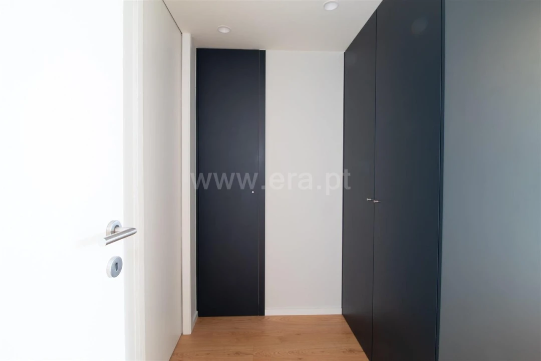 Apartamento T2 para Venda em Canidelo Foto 9