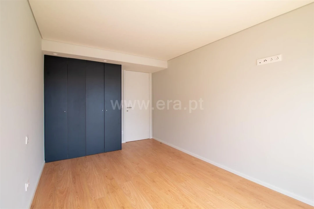 Apartamento T2 para Venda em Canidelo Foto 14