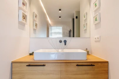 Apartamento T4 para Venda em Areeiro