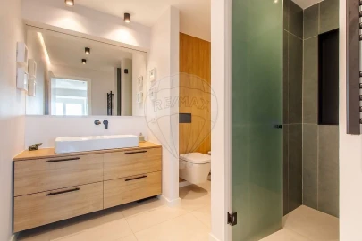 Apartamento T4 para Venda em Areeiro