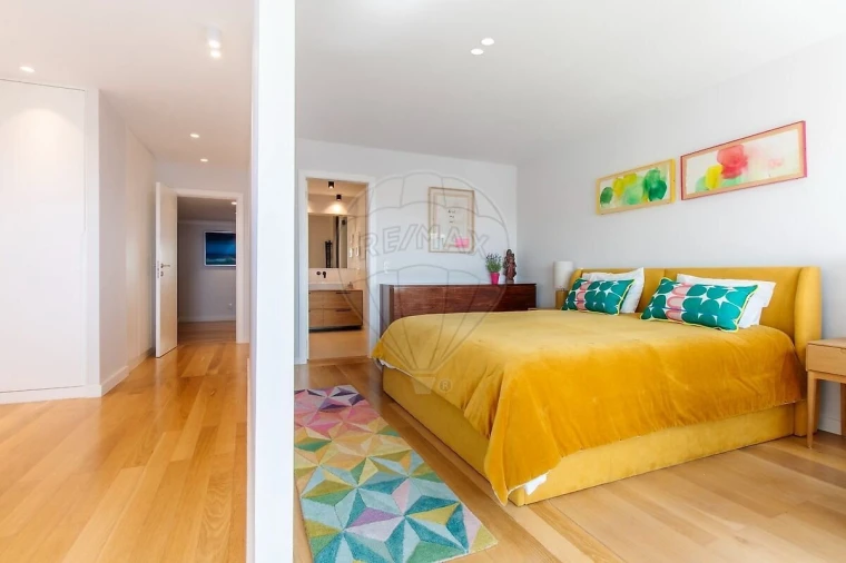 Apartamento T4 para Venda em Areeiro Foto 33