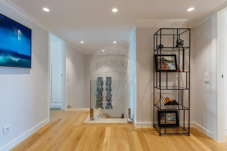Apartamento T4 para Venda em Areeiro Foto 25