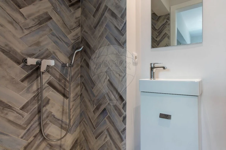 Apartamento T4 para Venda em Areeiro Foto 18