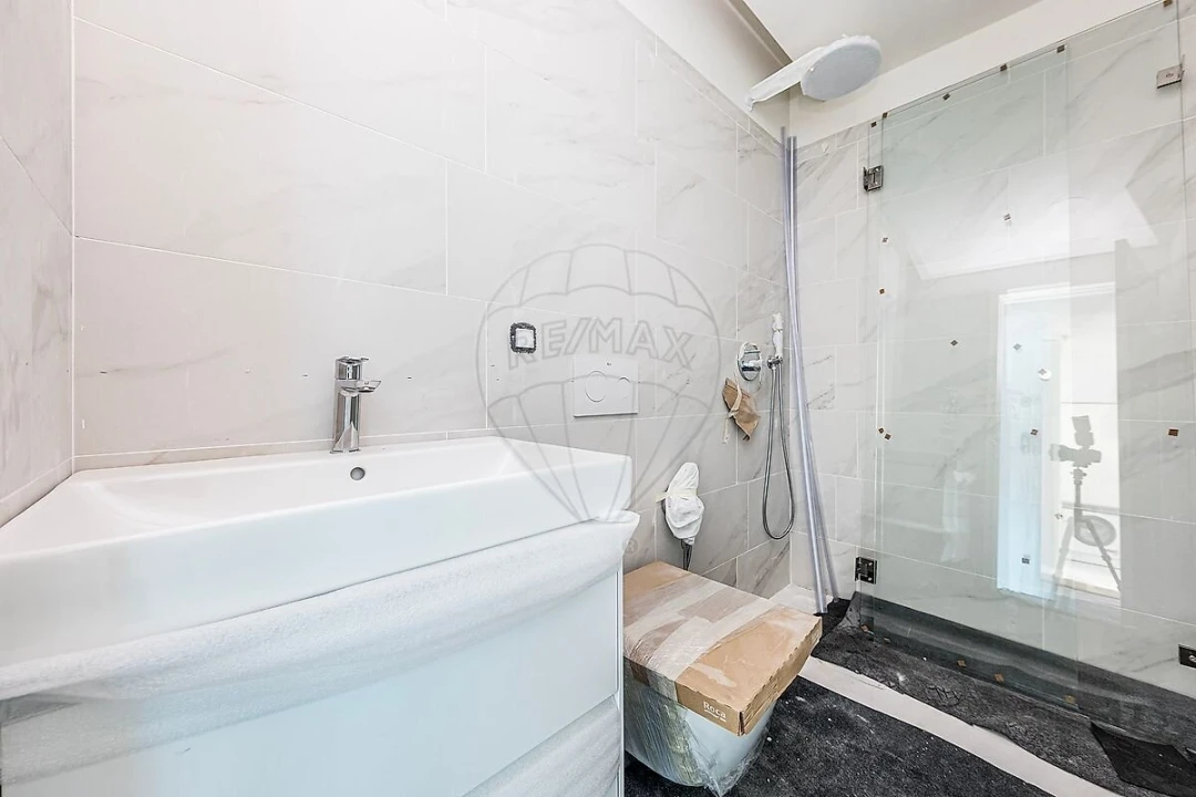 Apartamento T1 para Venda em São Vicente Foto 14