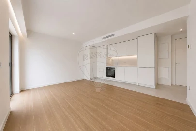 Apartamento T1 para Venda em São Vicente