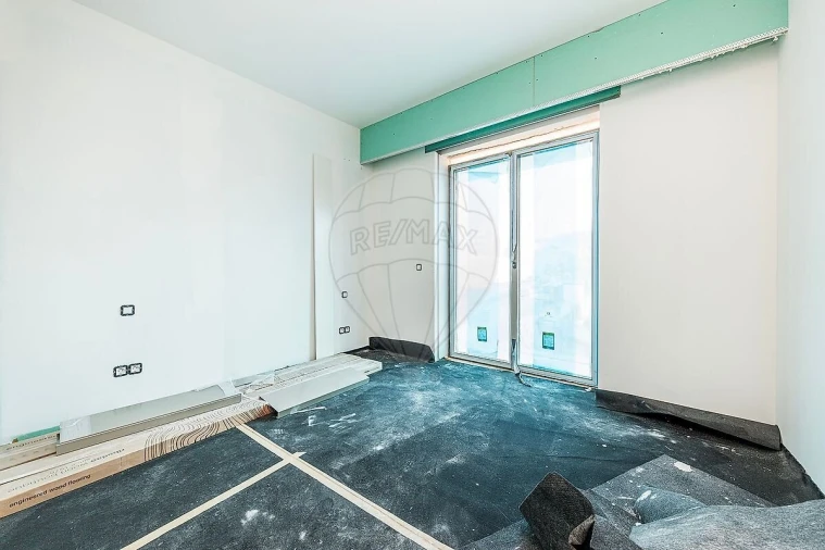 Apartamento T1 para Venda em São Vicente Foto 10