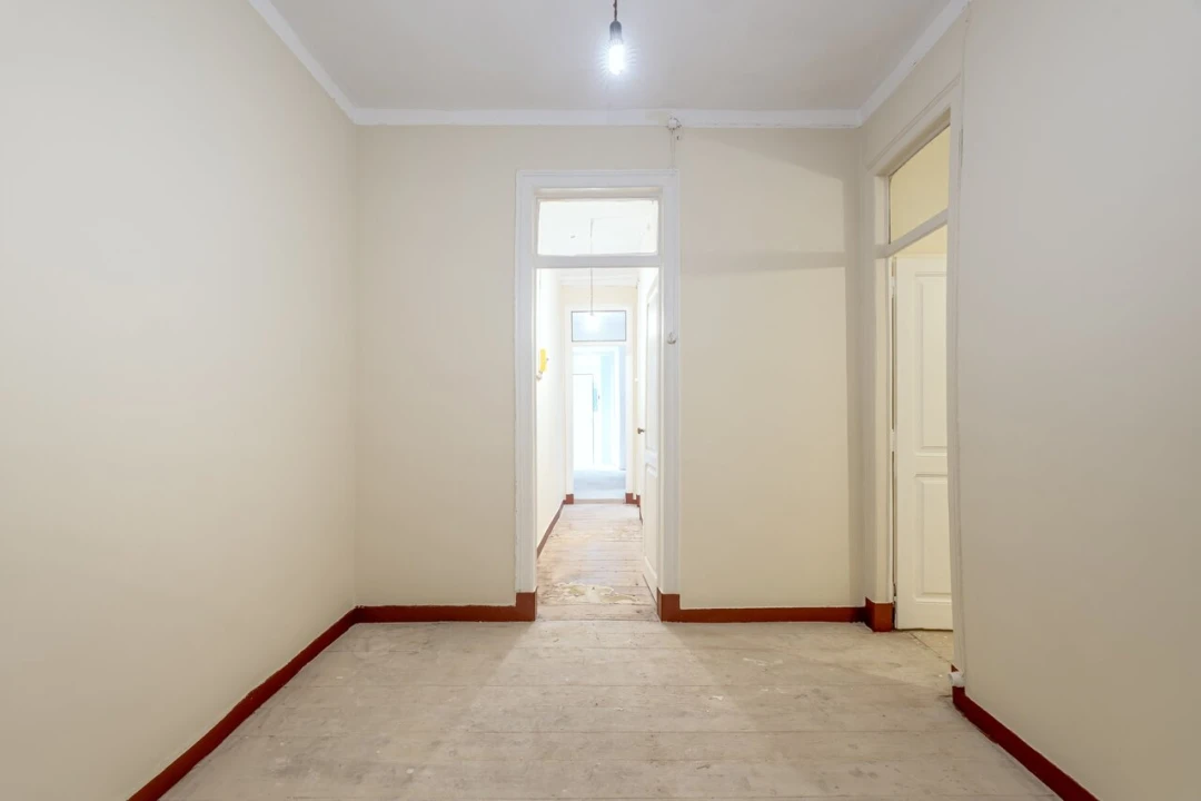 Apartamento T2 para Venda em Arroios Foto 7