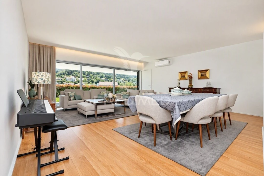 Moradia T4 para Venda em Este (São Pedro e São Mamede) Foto 14