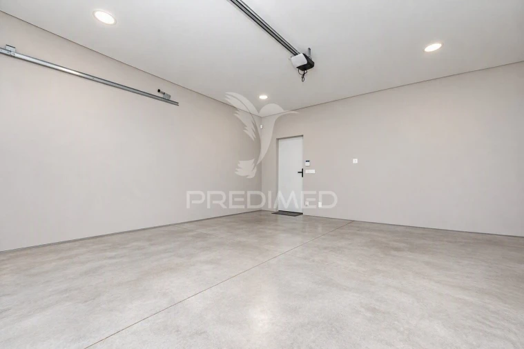 Moradia T4 para Venda em Este (São Pedro e São Mamede) Foto 38