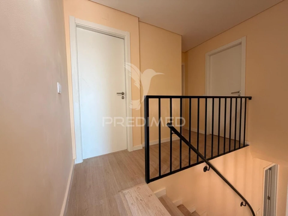 Moradia T3 para Venda em União das Freguesias de Setúbal Foto 22