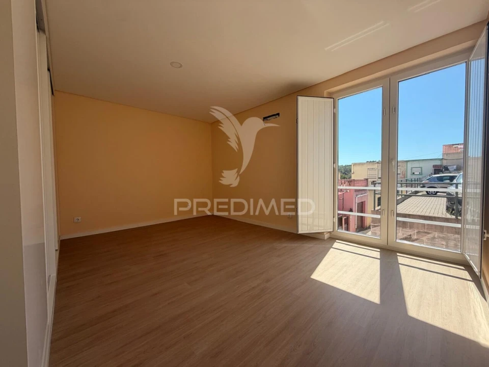 Moradia T3 para Venda em União das Freguesias de Setúbal Foto 23